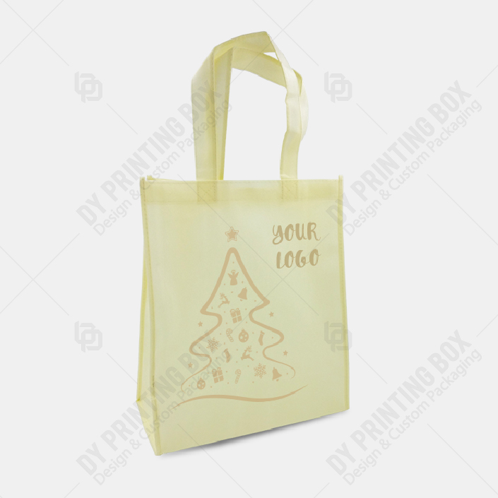Shopping paper bags hi-res stock photography and images - Page 6 - Alamy
